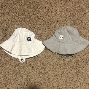 Kids' Dual-Tone Smiley Bucket Hat Set